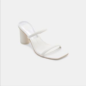 DOLCE VITA NOLES HEELS WHITE SIZE 7 1/2